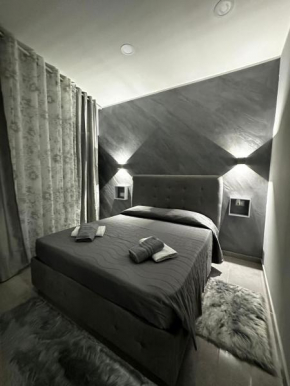URBAN HOUSE